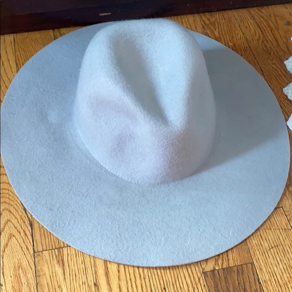 wide brim floppy wool hat